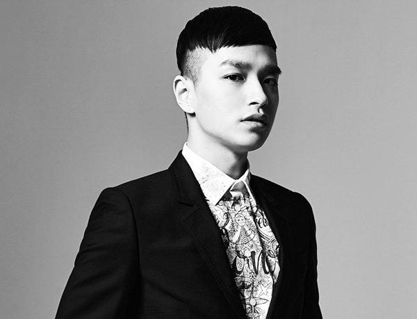 《我獨自生活》Simon D開直播破口大罵：不想聽滾蛋！