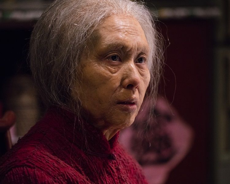 【怎麼老成這樣？！】「凍齡女神」朱茵膚色暗黃、皺紋盡現！網友：這不是我們的紫霞仙子！