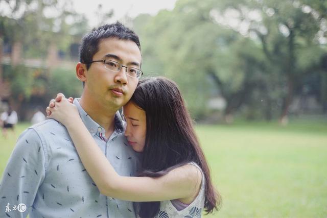 五年前我向女友求婚，她說我太窮，五年後她向我求婚，我說你太老