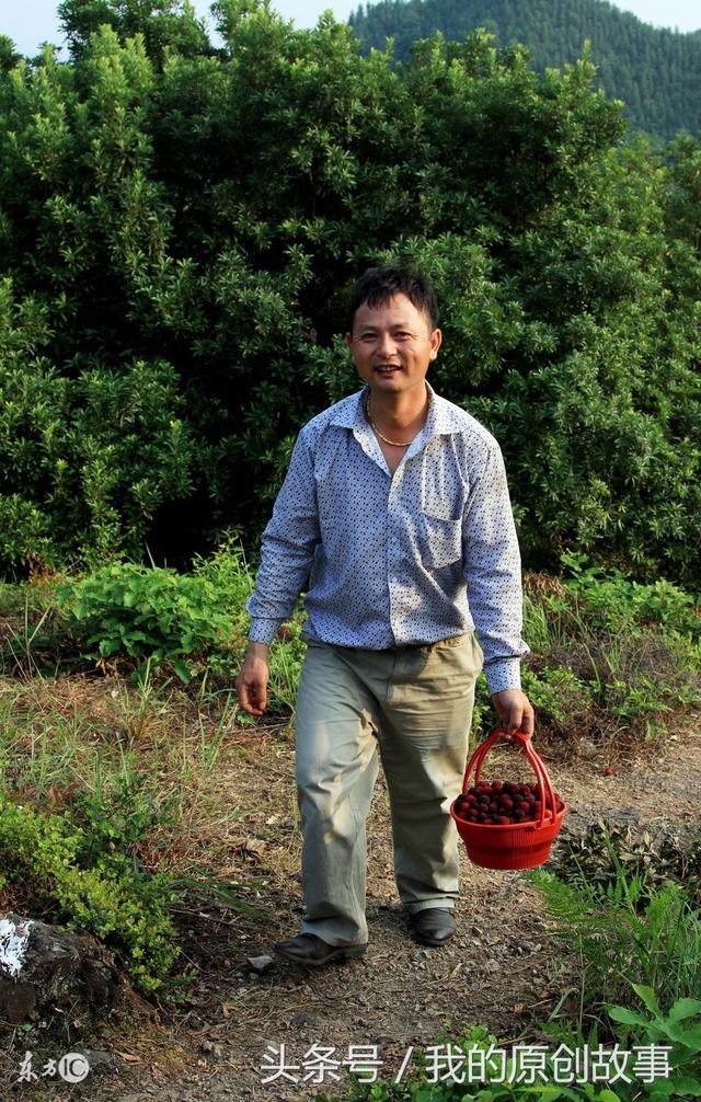 他一夜暴富後，逼著老婆離了婚，幾天後他卻跪在了大門前
