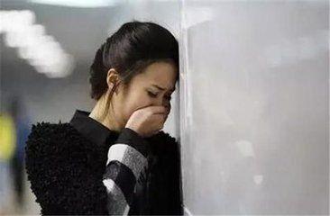 離婚3年，前夫一直不讓我看孩子，我偷偷去看後，哭著要復婚