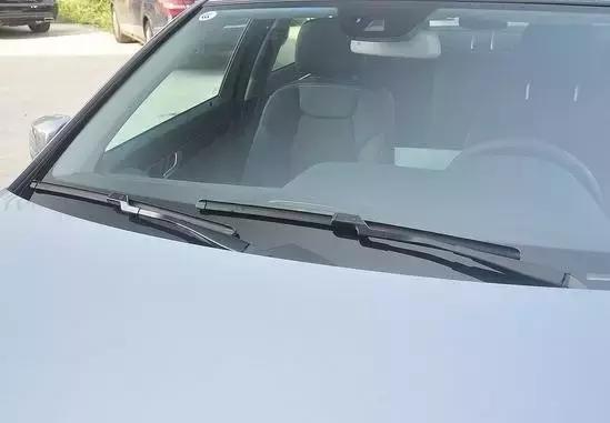 這些「汽車故障」是故意設計的，關鍵時刻可以保命，根本不用去修