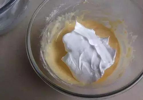 蒸出美食蛋糕，在家就可以自制美食蛋糕！