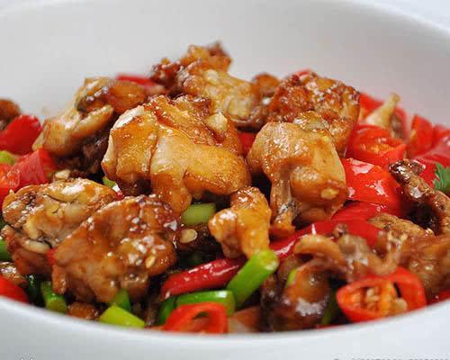 懶人版鹵肉飯，簡單又美味