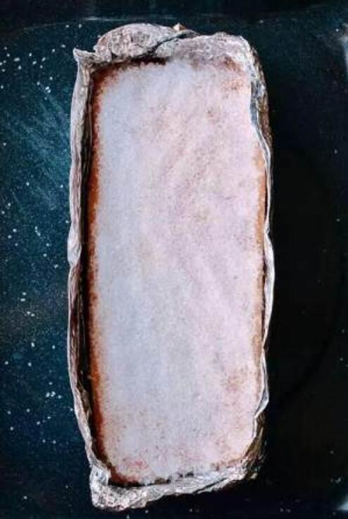 脆皮燒肉，口感富有層次感，一塊肉可以嘗到三種口感，被稱為一絕
