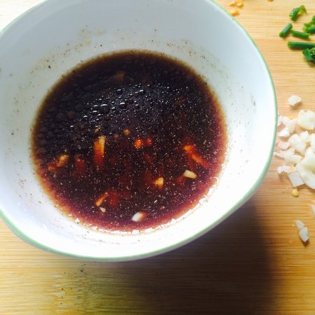 又到吃蟹季節，送您簡單美味的蔥油梭子蟹做法，太鮮了