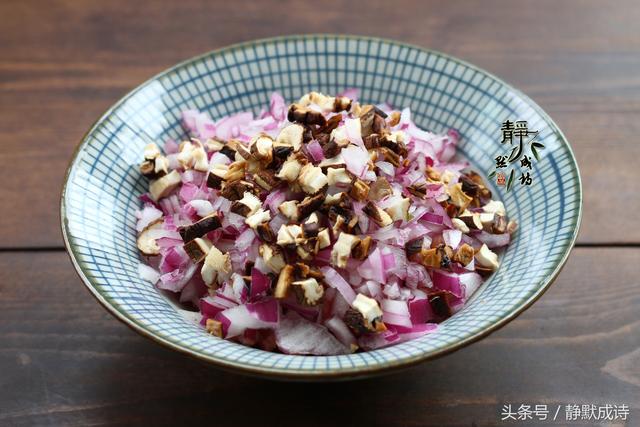 記得給孩子做這道美食，有肉有蛋有菜營養全，又香又嫩還多汁 