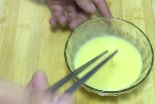 看似簡單的番茄雞蛋湯，原來也有竅門，這樣做原滋原味，營養不流失！