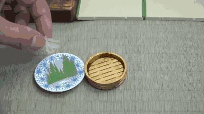 小哥哥還原宮崎駿動畫里的袖珍美食，270 萬粉絲看得直流口水！