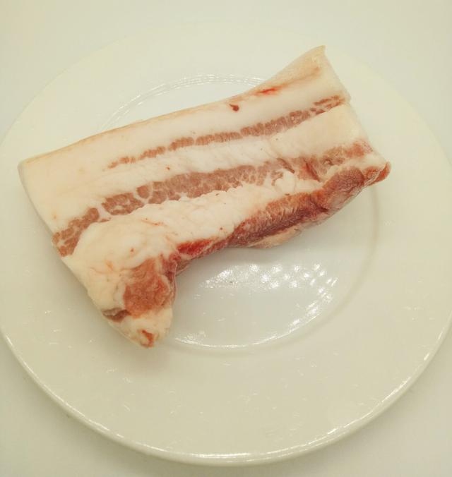 五花肉這樣做，無油煙少油，整座樓都聞到香味，瞬間被搶光 ！
