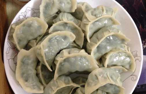 自從學了這個「餃子餡」秘方後，家人每次都誇我包的餃子好吃！一上桌就被搶光！ 