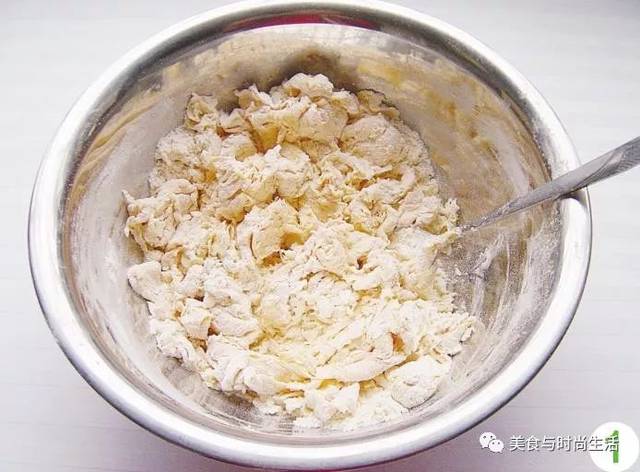 椰蓉南瓜饅頭，南瓜的清甜加上椰蓉的淡淡清香，這樣做出來的饅頭全家都愛吃