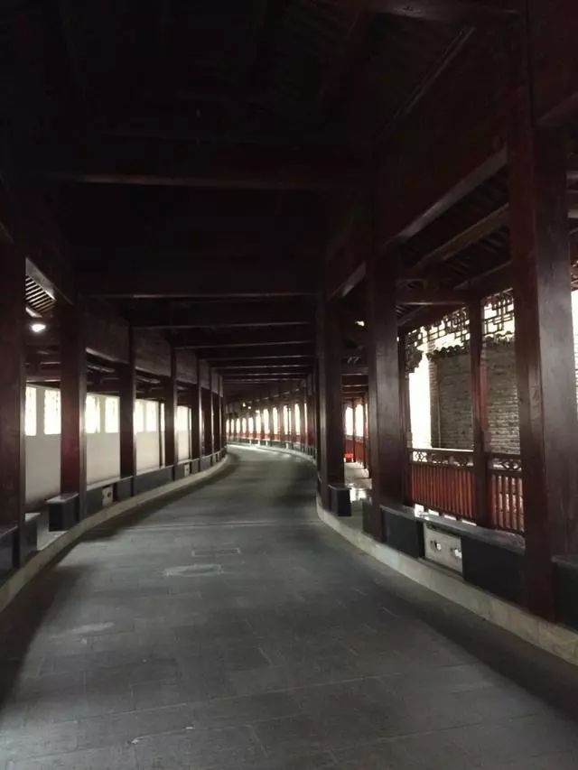 Famaosinmalaysia - 哪條走廊通往財富？測你近期財運如何