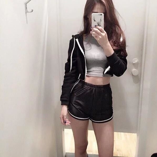 「真理褲」是什麼？短短一件女生瘋穿 嫩白腿全露…網：這種褲子真的讓我他受不了！