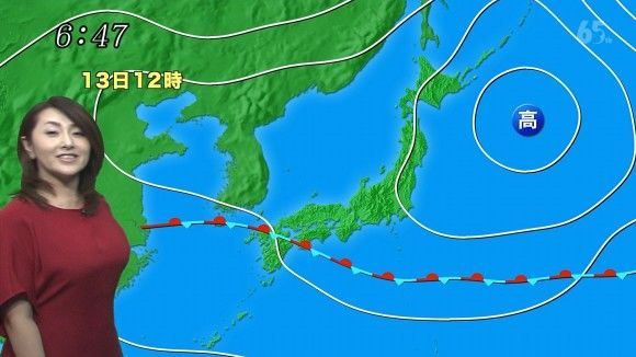 天氣預報主播太H！一個側身… 看到啦「熟女の形狀」聳立 網:絕對是故意(25P