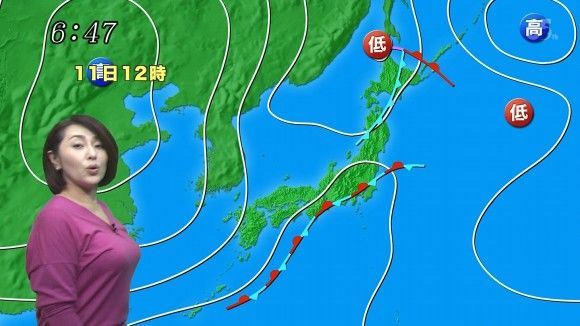 天氣預報主播太H！一個側身… 看到啦「熟女の形狀」聳立 網:絕對是故意(25P