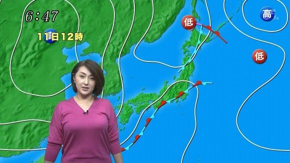 天氣預報主播太H！一個側身… 看到啦「熟女の形狀」聳立 網:絕對是故意(25P