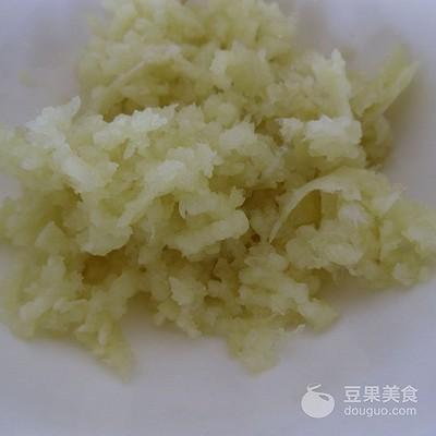 營養又滋補的蒜蓉花甲粉絲，吃起來好吃，做起來也簡單哦！保證大人小孩都愛吃！