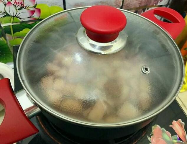 女人常喝這湯，到40歲還是少女臉，排濕氣養氣色，連面膜都省了