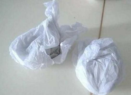 買鞋子時，鞋子裡那團紙一定記得要留下了，看完你就知道有多實用  