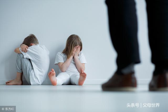 言傳不如身教，父母這16個行為最毀孩子！中了3條就很嚴重了！