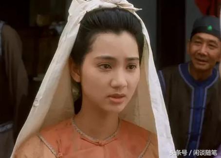 她19歲出道，29歲未婚先孕遭拋棄，38歲姐弟戀，如今過著.....