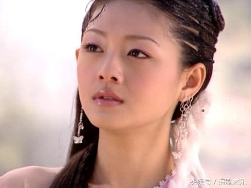 15年前這部劇才叫高顏值，大S站在宣萱身邊就像個小丫鬟