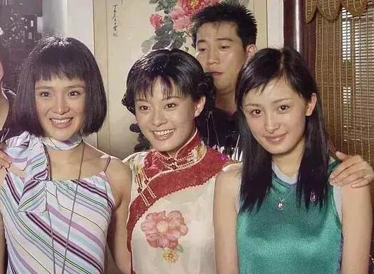 楊冪孫儷14年前合照回憶滿滿，女神們的青蔥歲月讓人留戀