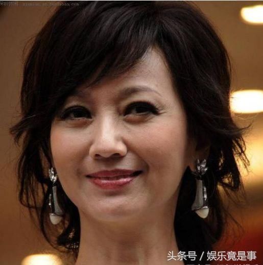 斯琴高娃老了，趙雅芝老了，林青霞也老了，而她73歲卻像30歲！