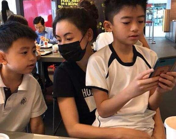 謝振軒被問是否支持謝霆鋒王菲在一起？說出六個字，網友：真懂事