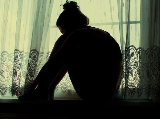 妹妹肚子「變大」，我爸逼我把老公讓給她，兩年後我讓他們痛不欲生！