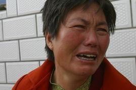媽，養老你去找你女兒吧，俺和媳婦已經養了你十幾年……