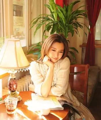 閨女嫁了「拆遷戶」，設宴款待我，看到親家的飯菜，我扇了閨女