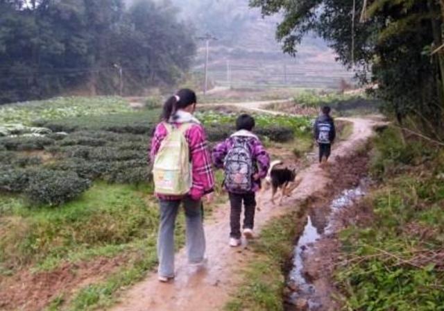 小產後母親盡心照顧我，母親準備回老家時，我果斷決定把房子賣了