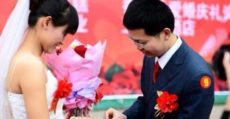 婆婆給8萬彩禮，兩家一起買房，聽到四歲小姑子說一話，我不嫁了