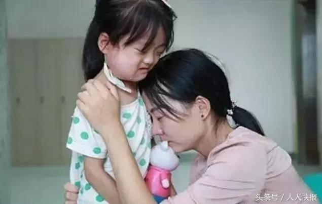 媳婦去世，我獨自坐火車去外地，上車聽到熟悉的聲音我傷心欲絕