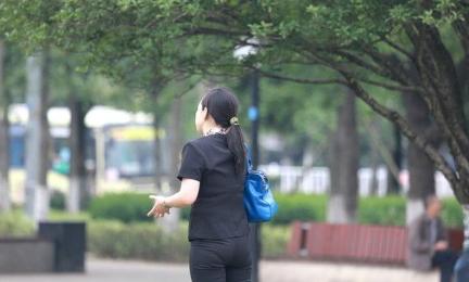 「兒媳，閣樓做婚房挺好的」「婆婆，那你住地下室去吧」