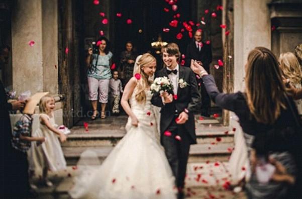 侄兒結婚婆婆給一萬，女兒結婚給十萬，她提一個請求，我一分不要