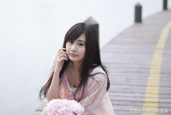 丈夫去世後她被婆婆怒趕走，她再婚那天，婆婆帶來厚禮才得知真相