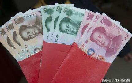 婆婆給十萬彩禮，母親陪嫁五萬，回家路上接到電話，她決定悔婚