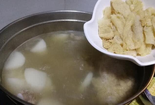 吃一碗它，相當於吃蘋果19個，香蕉6個，知道的都是「大神」