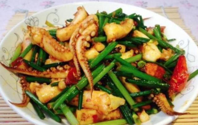 解饞開胃的幾道家常菜，做法簡單，鮮香又美味，人人吃著笑起來呢