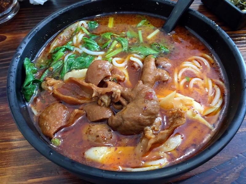 豬大腸怎麼煮不會縮小？注意幾點細節，既入味又不硬！