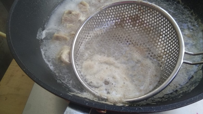 天冷了，燉一鍋熱乎乎的番茄燉牛腩！