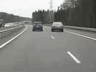 高速開車，最招恨的十大動作，看你中了幾條！