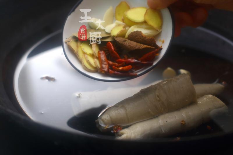 鹵麵筋的正確做法，下酒下飯都好吃，美味不長肉，做法還簡單