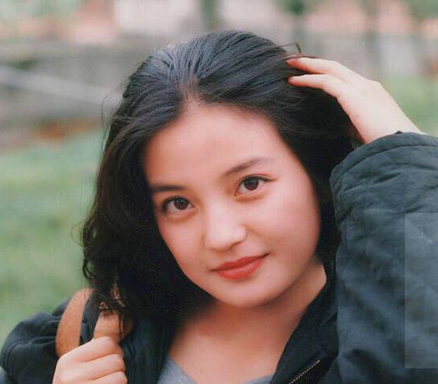 據說25歲是女星的顏值巔峰，網友：看了這些照片，相信這話是真的