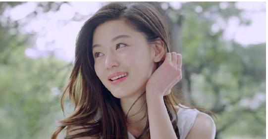 據說25歲是女星的顏值巔峰，網友：看了這些照片，相信這話是真的