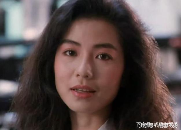 成龍劉德華追不到的女人，卻為丈夫守寡12年，今58歲依舊美麗動人！