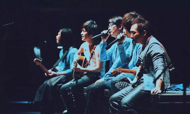 五月天：5000萬人的青春